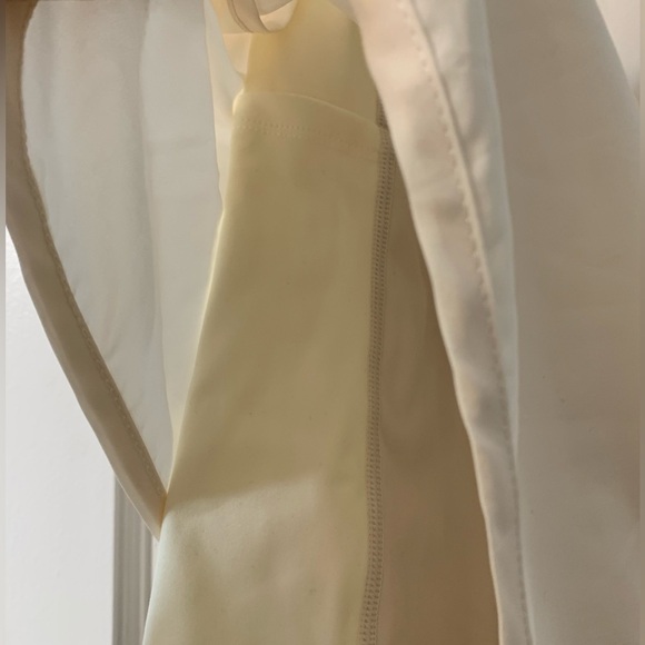 Sloane Run Short - Picture 3 of 5